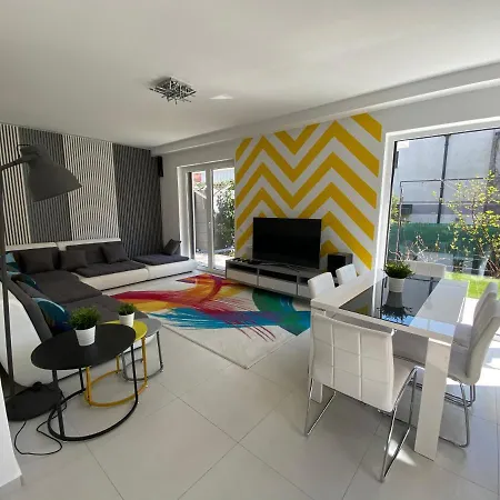 #brand New#luxury Garden House In The Center# Holiday home