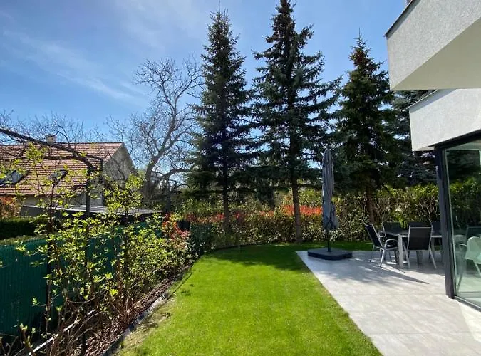 Luxury Garden House Ii In The Center Dom wakacyjny Balatonfüred